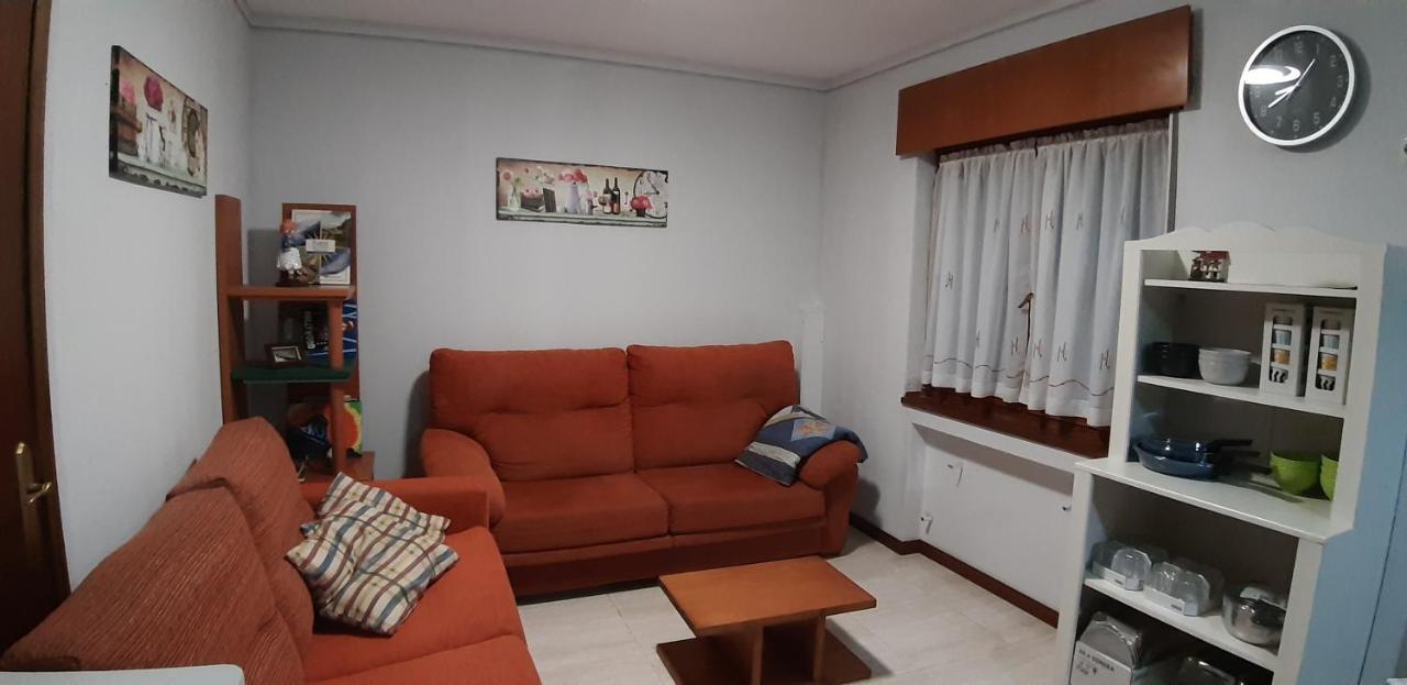 Albergue La Costana Oviedo Buitenkant foto