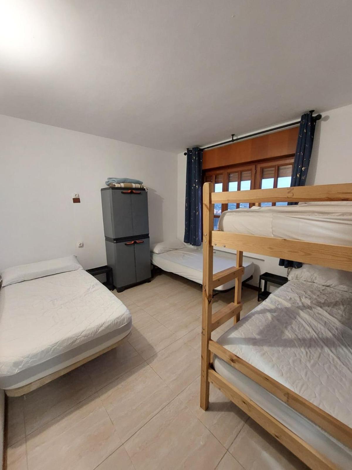 Albergue La Costana Oviedo Buitenkant foto