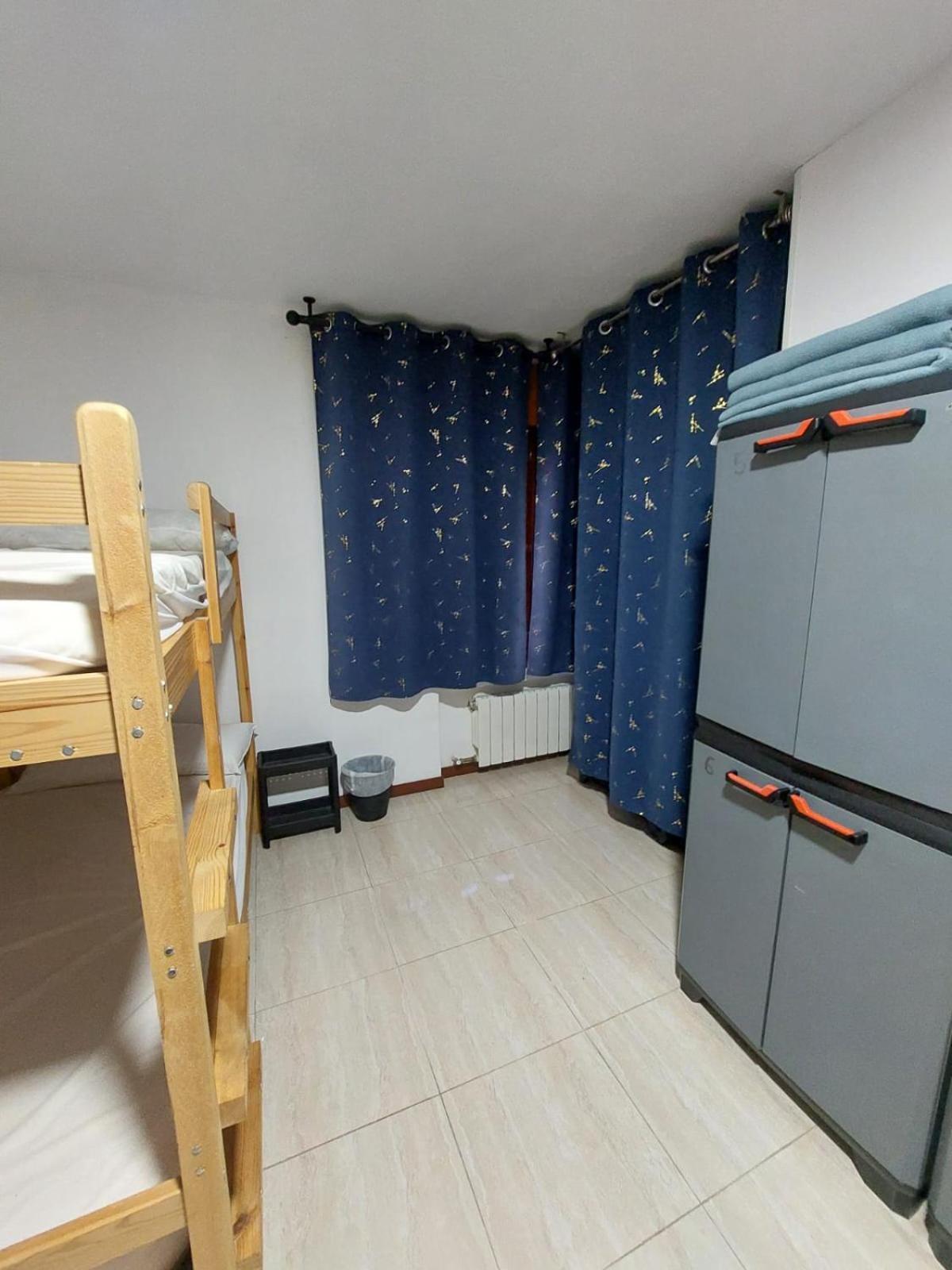 Albergue La Costana Oviedo Buitenkant foto